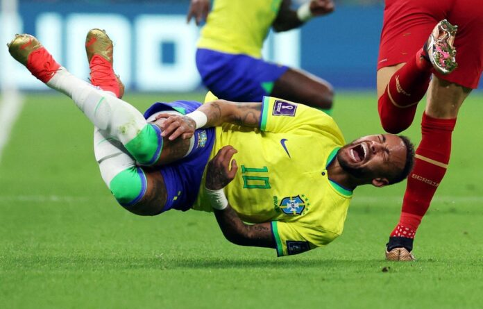 2022 월드컵 네이마르 부상